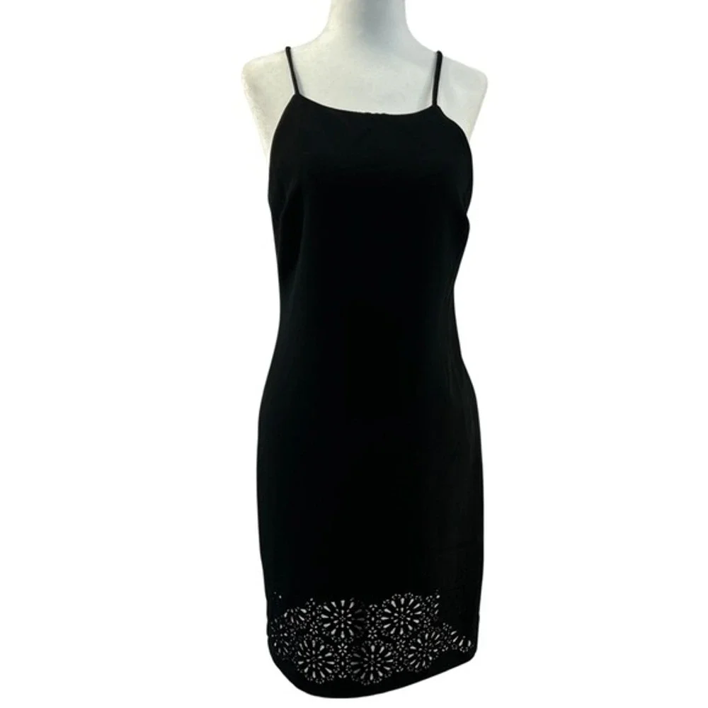 Banana Republic Black Laser Cut Floral Hem Sheath‎ Dress Size 6